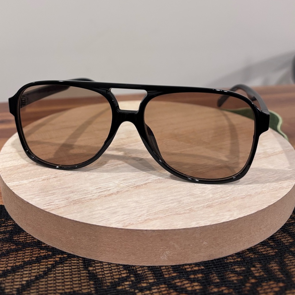 Retro Aviator Sunglasses Black Frame Brown Gradient Tinted Oversized 70s - Picture 3 of 6
